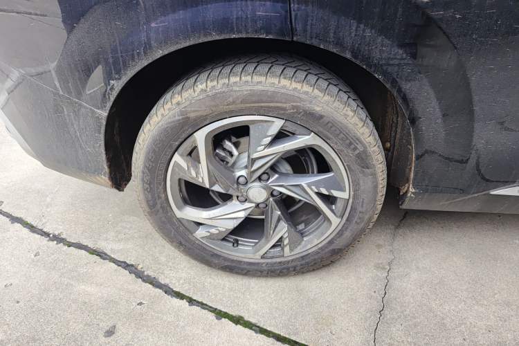 Used Hongqi HS3 PHEV 2025 Model 117km Jingwei Edition