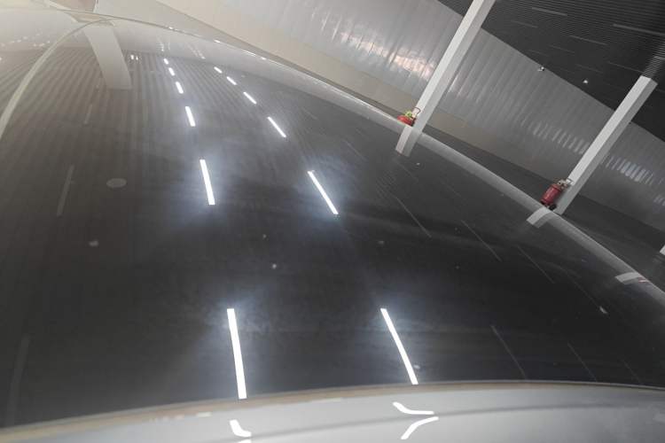 Used Tesla Model Y 2025 Rear-Wheel Drive First Edition Roof