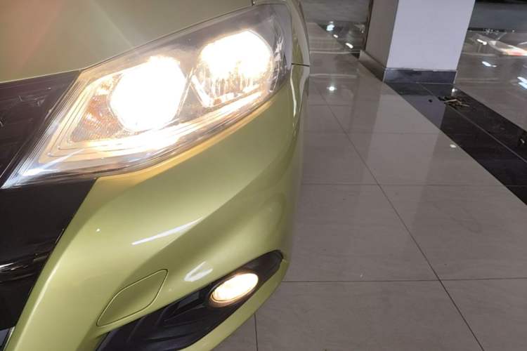 Used Nissan Tiida 2016 1.6L CVT Smart Drive Edition
