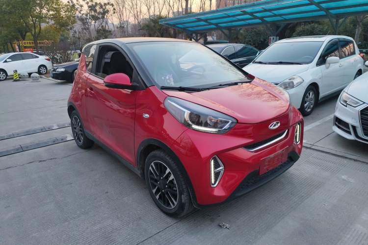 Used Chery Little Ant 2022 Sweet Pink Edition Half-Sugar Version Lithium Iron Phosphate 29.2 kWh 30 kW 301 km
