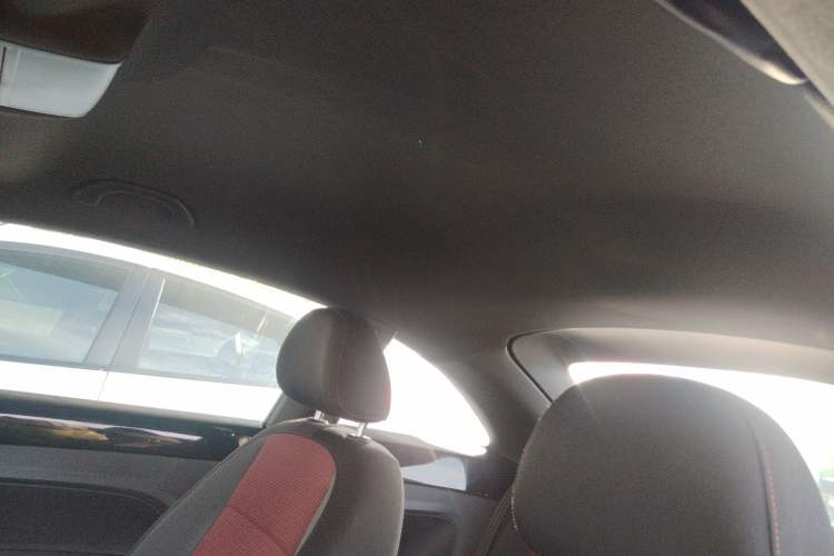 Used Volkswagen Beetle 2014 1.4TSI Fashion Edition
