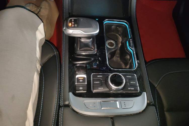 Used BAIC Off-Road BJ40 2023 2.0D Automatic Four-Wheel Drive Blade Hero Edition Adventurer Type
