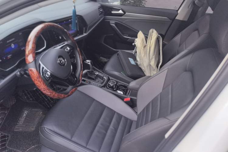 Used Volkswagen Sagitar 2021 280TSI DSG Excellence Edition Left Front Seat