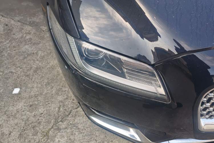 Used Lincoln Continental 2017 2.0T Two-Wheel Drive Deluxe Edition
