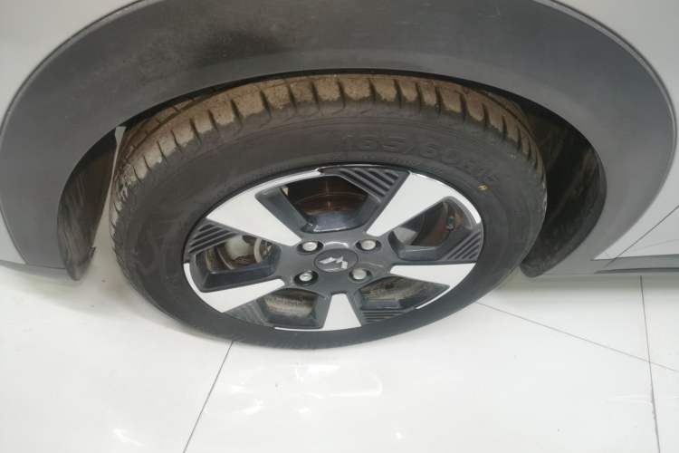 Used Wuling Bingo PLUS 2024 330 km Range Five-Seater Version