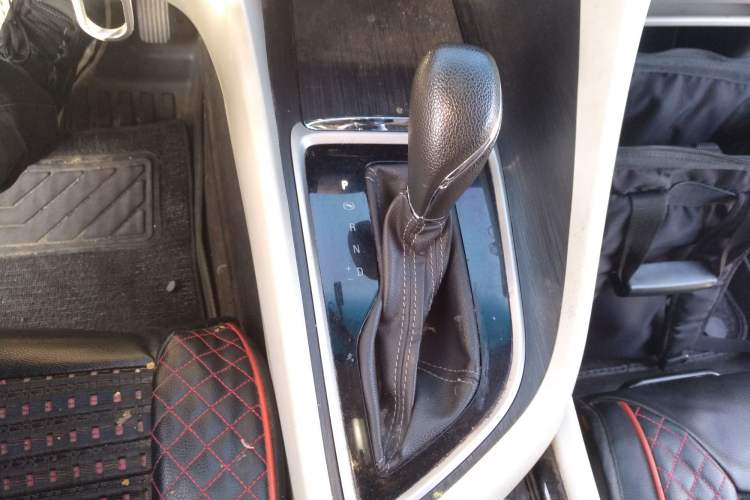 Used Buick GL6 2019 18T 6-Seater Elite Version China VI Standard
