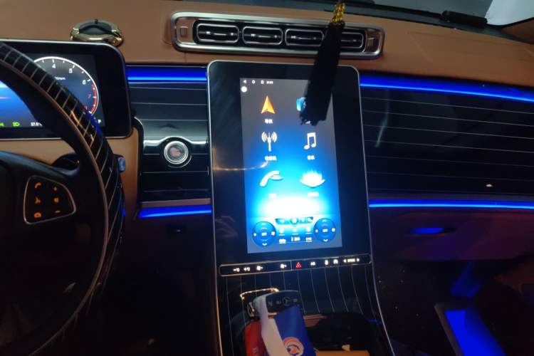 Used Mercedes-Benz Vito 2023 2.0T Elite Version 7 Seats
