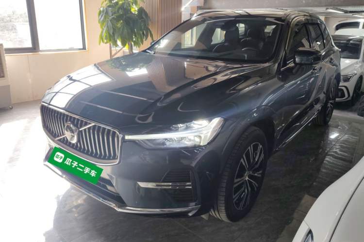 Used Volvo XC60 2022 B5 4x4 Smart Luxury Edition