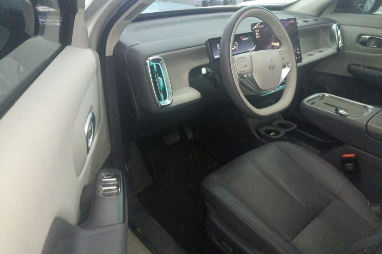 Used Leapmotor B10 2025 510 Joyful Edition Driver Seat