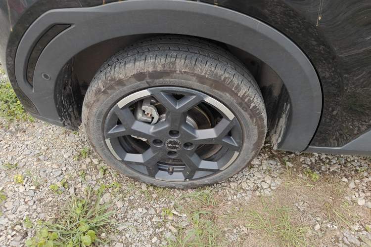 Used BYD Seagull 2025 Smart Drive Version 305 km Freedom Edition Right Rear Wheel Hub