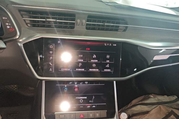 Used Audi A6L New Energy 2020 55 TFSI e quattro Audio And AC Panel