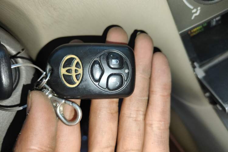 Used Toyota Corolla EX 2011 1.6L Automatic Luxury Edition