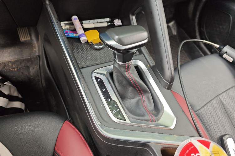 Used Geely Auto Vision X3 2021 PRO 1.5L CVT Deluxe Model Gear Lever