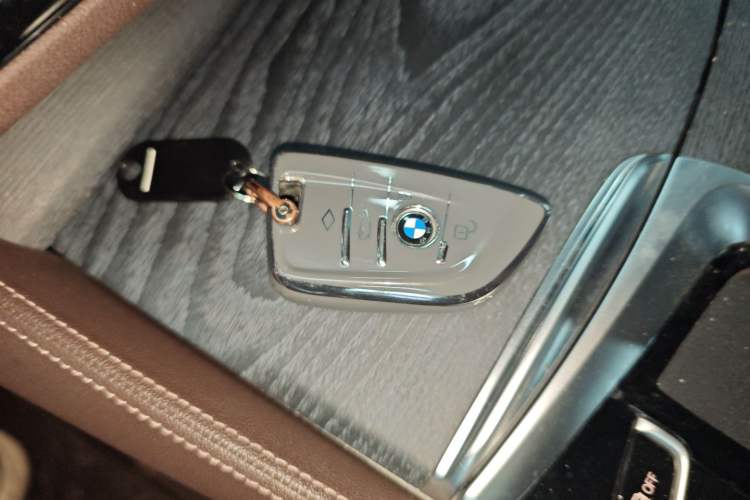 Used BMW 5 Series 2021 530Li Leading Model M Sport Package