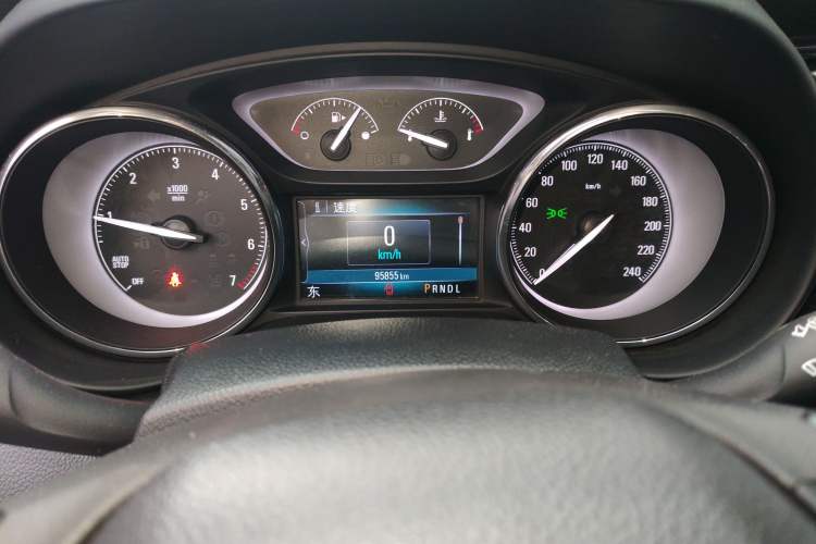 Used Buick Envision 2018 20T Two-Wheel Drive Luxury Model
