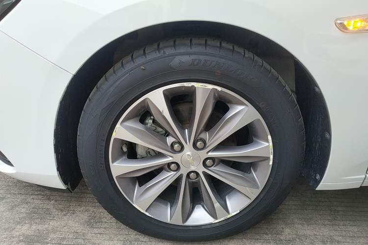 Used Chevrolet Monza 2020 320 Automatic Enjoyment Edition Left Front Wheel Hub