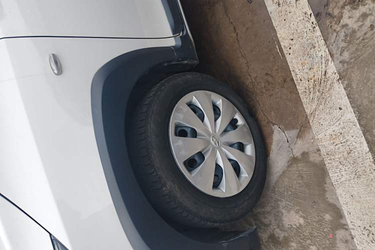 Used Toyota YARiS L Zhi Xuan 2022 X-Trail 1.5L CVT Leading PLUS Edition
