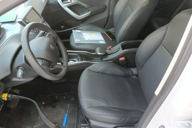 Used Peugeot 2008 2014 1.6L Automatic Fashion Edition