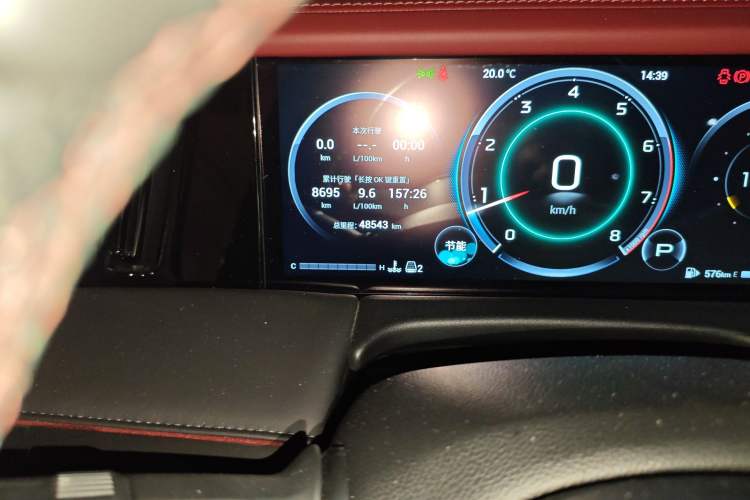 Used GAC Trumpchi M8 2024 Zongshi Series 400T Pioneer Edition Odometer Close Up