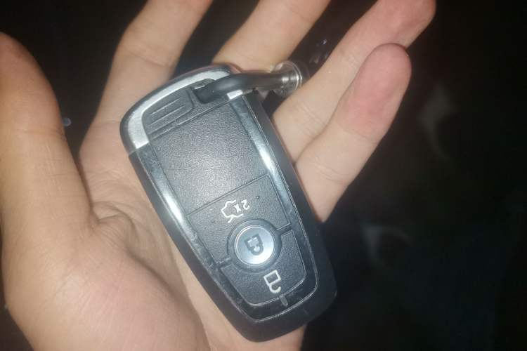 Used Ford Taurus 2019 EcoBoost 245 Premium Edition
