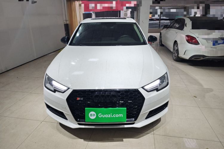 Used Audi A4L 2017 40 TFSI Ambition Edition
