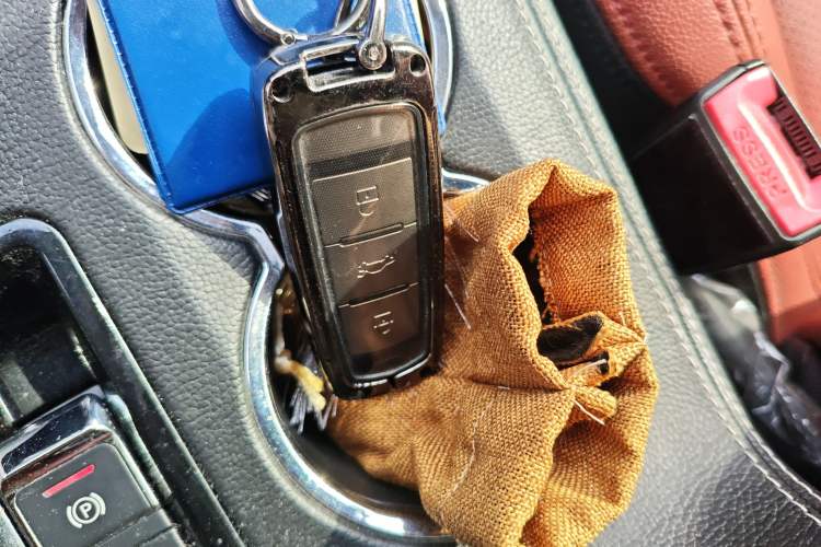 Used Zotye T600 2015 2.0T DCT Prestige Edition Vehicle Key