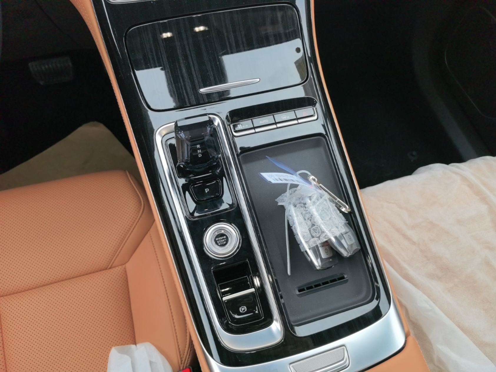 Geely Auto FX11 2025 4th Generation 1.5TD DCT - Shanhe — снимка 16