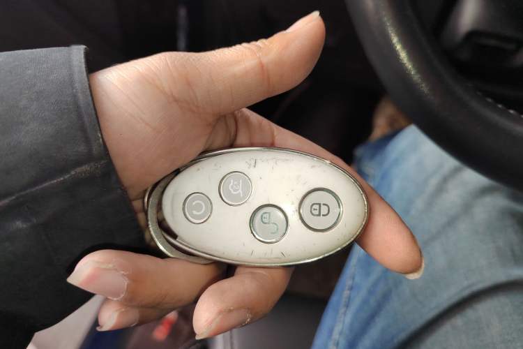 Used BYD Song MAX 2017 1.5T Automatic Smart Connect Prestige 7-Seater