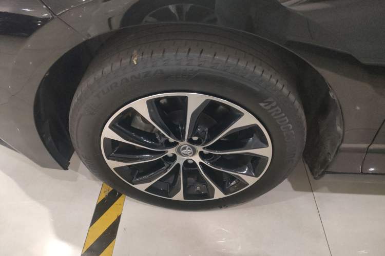 Used Toyota Avalon 2023 2.0L Luxury Edition