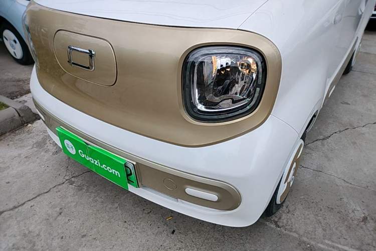 Used Bestune Pony 2025 222km Range Lingxi Horse Left Front Headlight