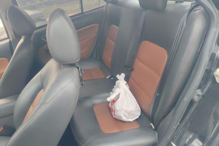 Used Geely Auto Diamond 2016 1.5L Manual Elite Edition
