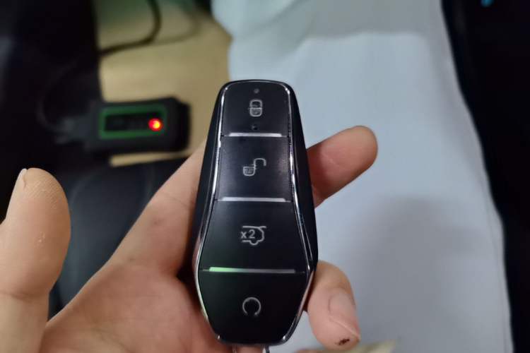 Used BYD Seal 06 New Energy 2025 DM-i Intelligent Drive 120KM Flagship Model
