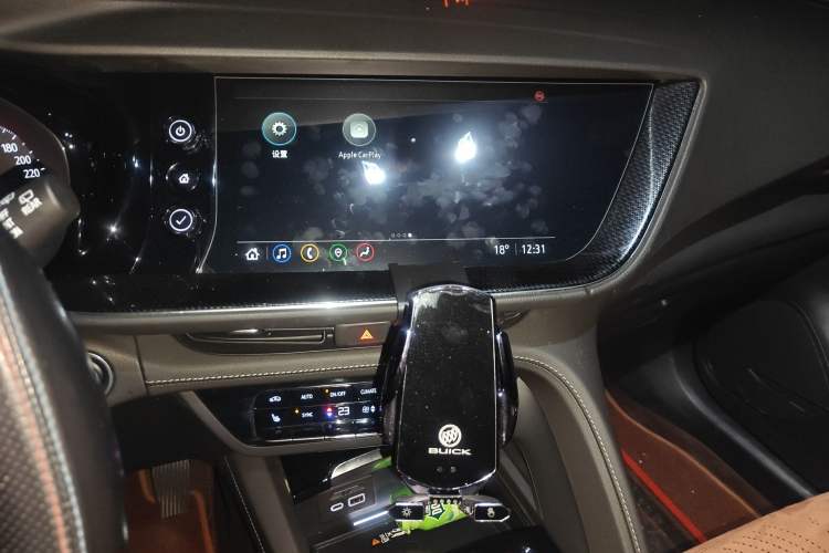 Used Buick Envision 2023 Encore Plus 652T Five-Seat Luxury Model
