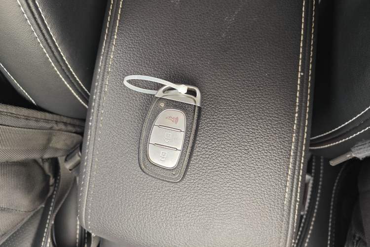 Used HYOSOW S6 2016 1.5T CVT Enjoyment Model