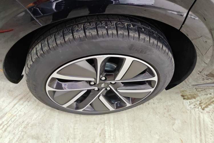 Used Li Auto L6 2024 Max Exterior 5