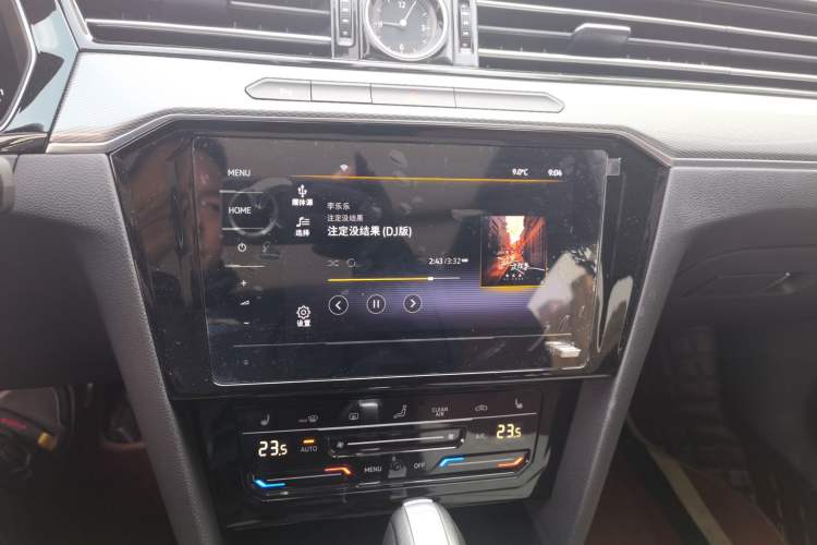 Used Volkswagen Magotan 2023 2 Million Units Limited Edition 330TSI DSG Leading Version Audio And AC Panel