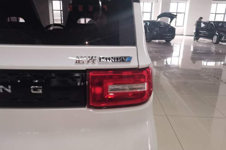 Used Wuling Hongguang MINIEV 2020 Freedom Version Lithium Iron Phosphate