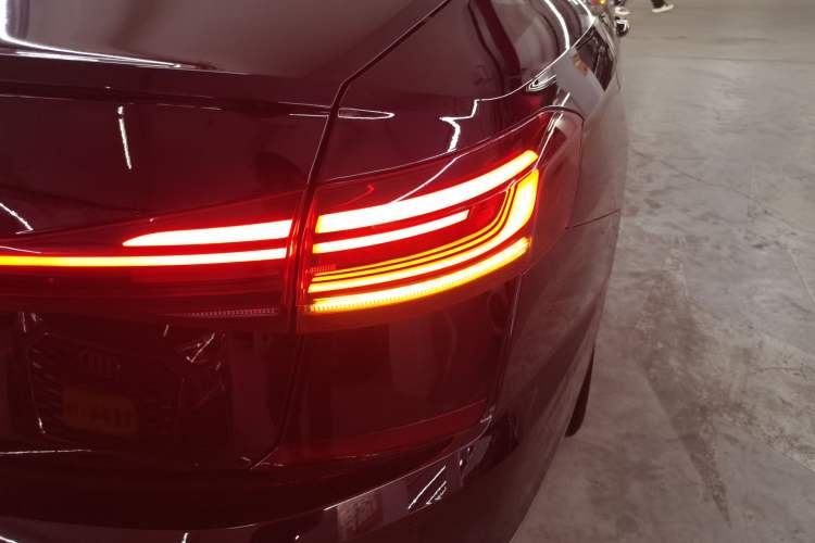 Used Volkswagen Passat 2025 Outstanding Model 330TSI Elite Edition