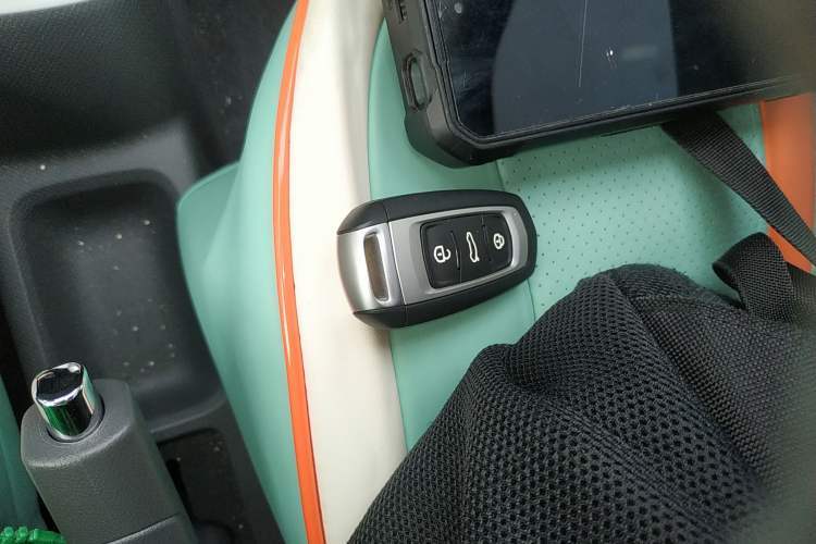 Used Livan Blue Balloon 2025 Model Dynamic Version
