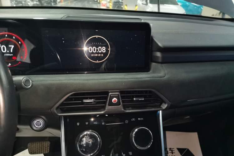 Used EXEED Lingyun 2023 400T Two-Wheel-Drive Star Prestige Edition Audio And AC Panel