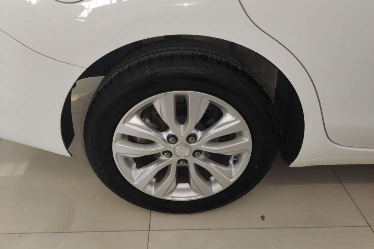 Used Buick GT 2021 Revised Version Flagship 1.5L Automatic Elite Edition Exterior 5