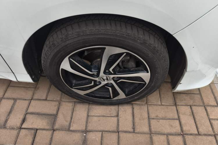 Used Honda Odyssey 2015 Revised 2.4L Luxury Edition
