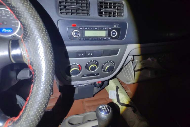 Used CHANGAN KAICHENG Taurus 2013 1.2L Elite Model