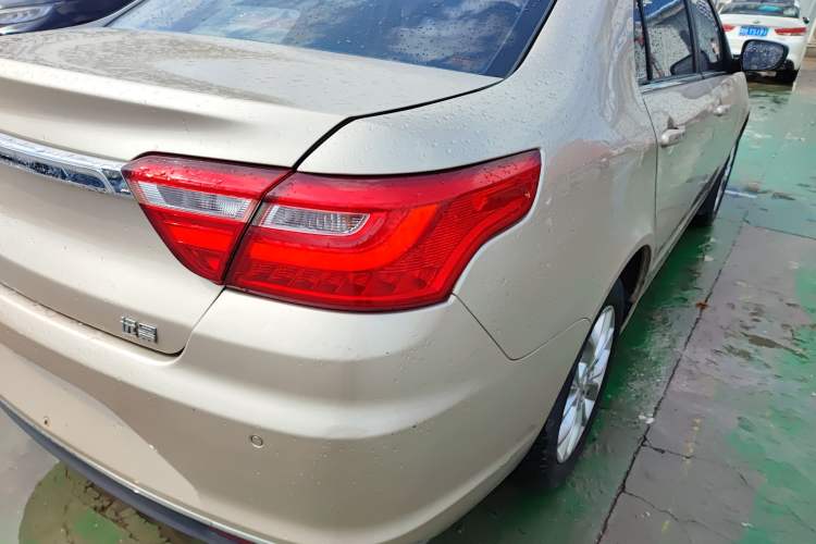 Used Geely Auto Vision 2018 1.5L Manual Happiness Edition Right Rear Taillight