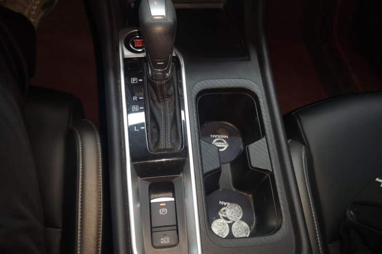 Used Nissan Sylphy 2023 Revised 1.6L CVT Enjoyment Edition Gear Lever
