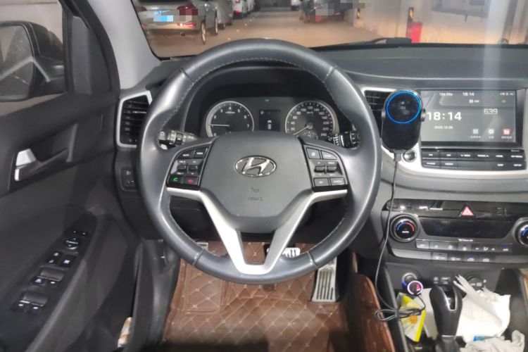 Used Hyundai Tucson 2015 1.6T Dual-Clutch Two-Wheel-Drive Smart Model
