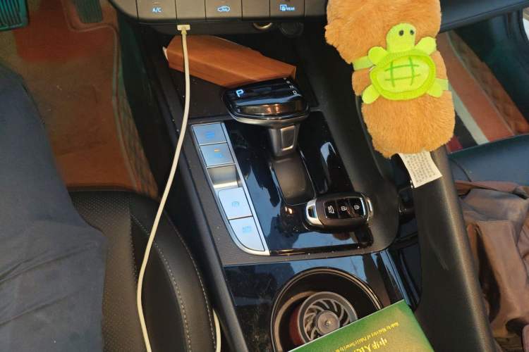 Used Hyundai Elantra 2023 1.5L CVT GLX Elite Edition
