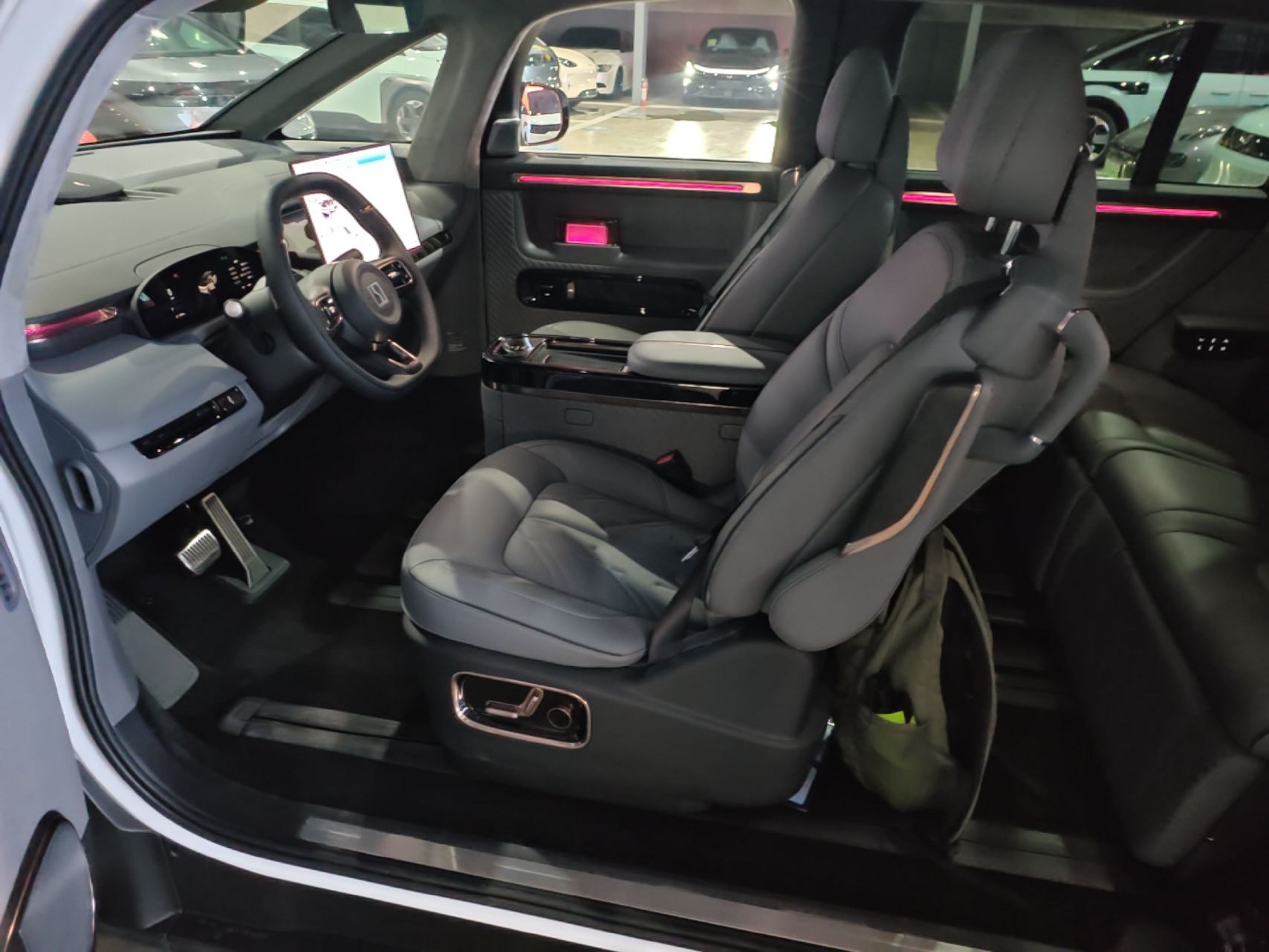 Interior delantero