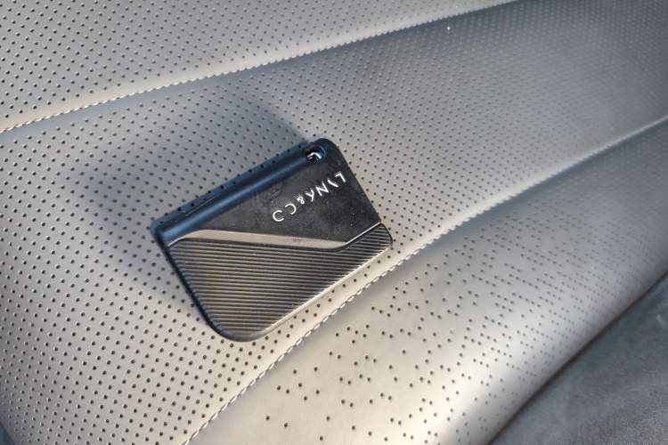 Used Lynk & Co 07 2024 EM-P 126 Long-Range Ultra
