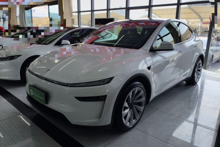 Used Tesla Model Y 2025 Rear-Wheel-Drive Version